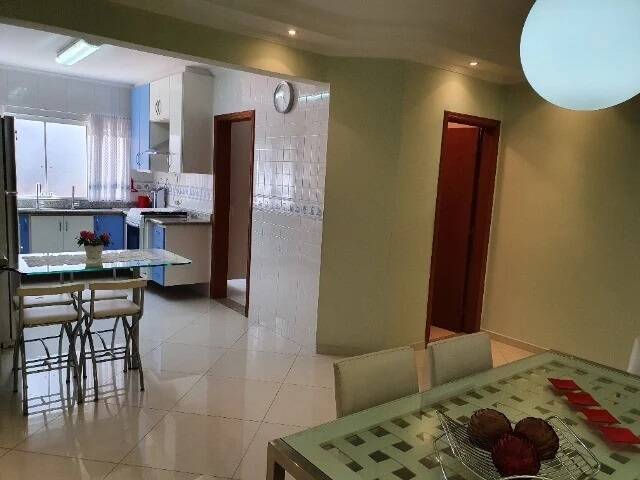 Sobrado à venda com 3 quartos, 276m² - Foto 7