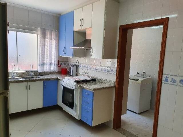 Sobrado à venda com 3 quartos, 276m² - Foto 8