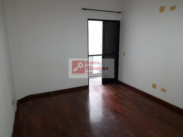 Apartamento à venda com 2 quartos, 78m² - Foto 3