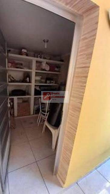 Casa à venda com 3 quartos, 314m² - Foto 34