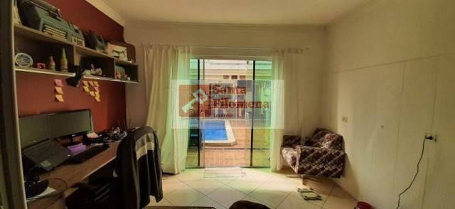 Sobrado à venda com 3 quartos, 162m² - Foto 2