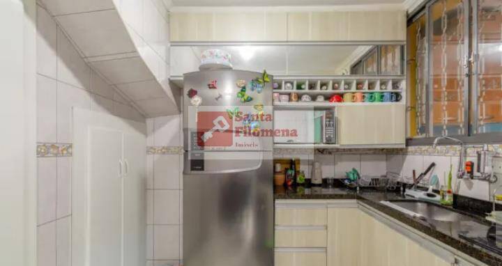 Sobrado à venda com 3 quartos, 128m² - Foto 4