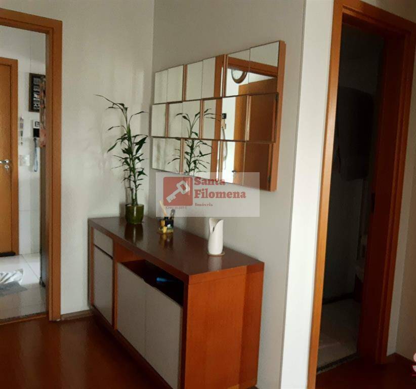 Apartamento à venda com 2 quartos, 60m² - Foto 4