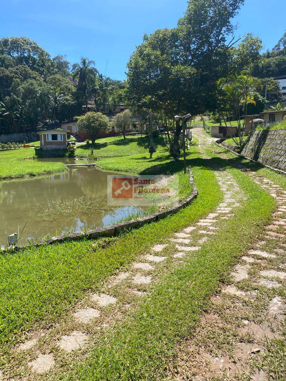 Fazenda à venda com 2 quartos, 210m² - Foto 3