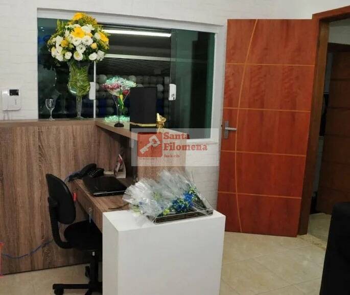 Sobrado à venda com 5 quartos, 165m² - Foto 2