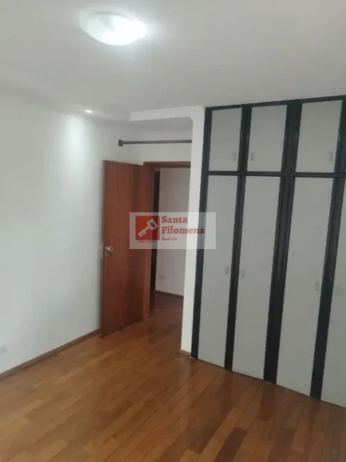 Casa à venda com 4 quartos, 350m² - Foto 18