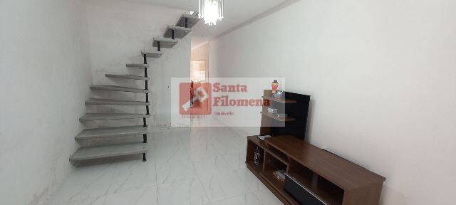 Casa à venda com 2 quartos, 138m² - Foto 2