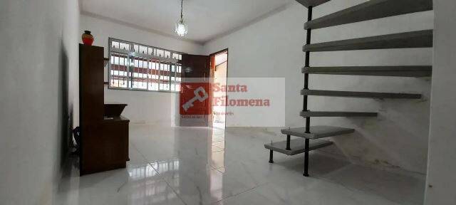 Casa à venda com 2 quartos, 138m² - Foto 4