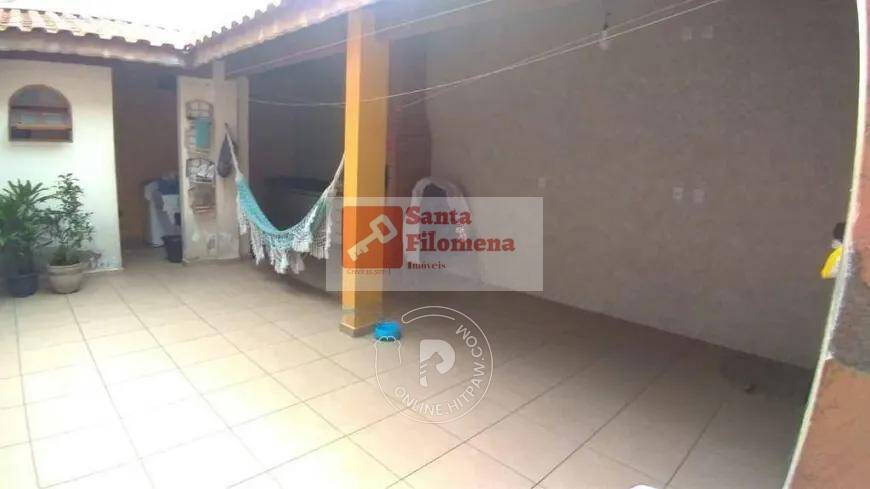 Sobrado à venda com 3 quartos, 142m² - Foto 1