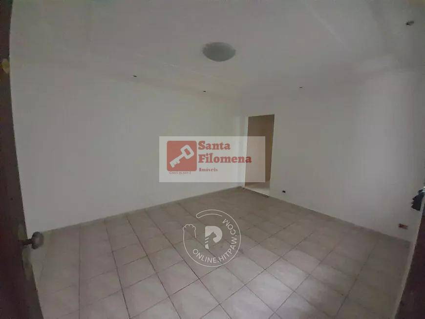 Casa para alugar com 4 quartos, 210m² - Foto 5