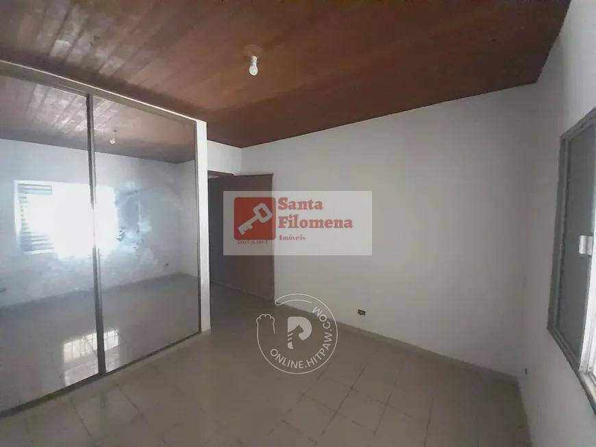 Casa para alugar com 4 quartos, 210m² - Foto 6