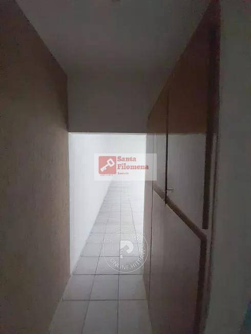 Casa para alugar com 4 quartos, 210m² - Foto 14