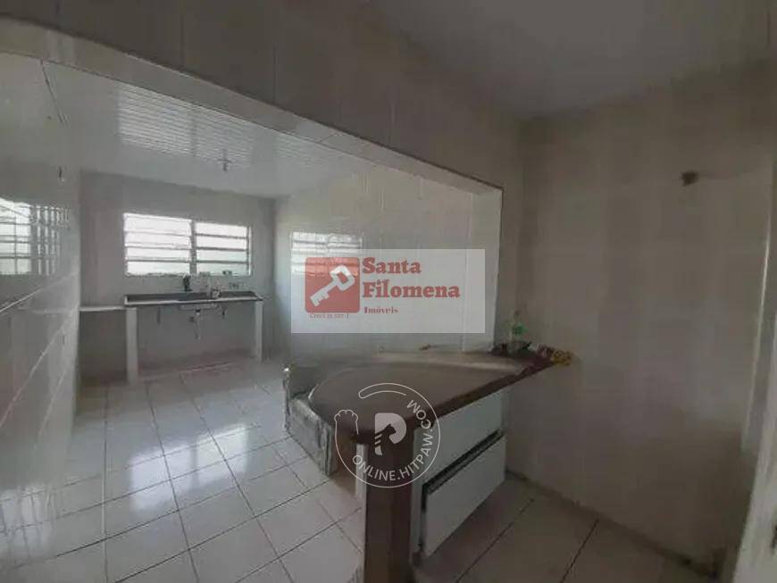 Casa para alugar com 4 quartos, 210m² - Foto 10