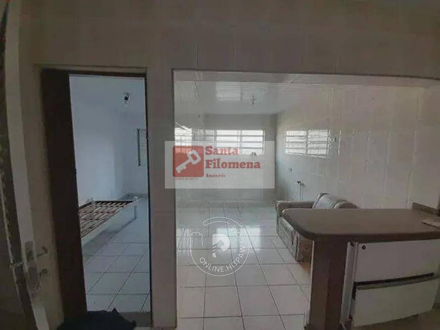 Casa para alugar com 4 quartos, 210m² - Foto 12