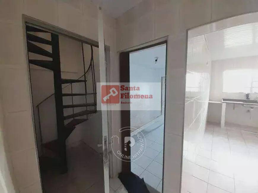 Casa para alugar com 4 quartos, 210m² - Foto 15