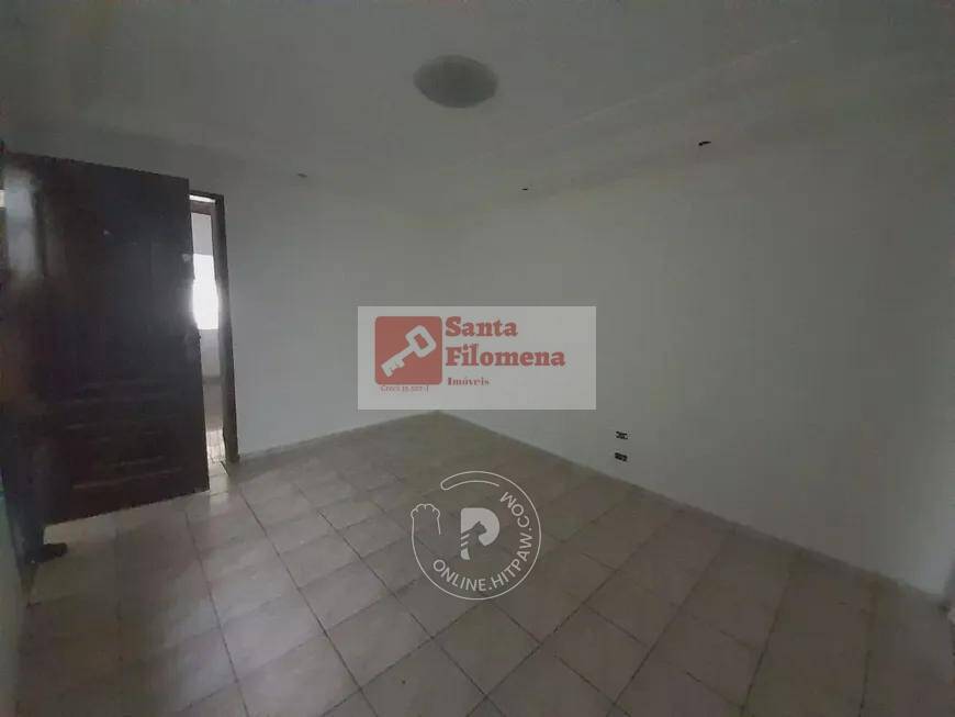 Casa para alugar com 4 quartos, 210m² - Foto 25