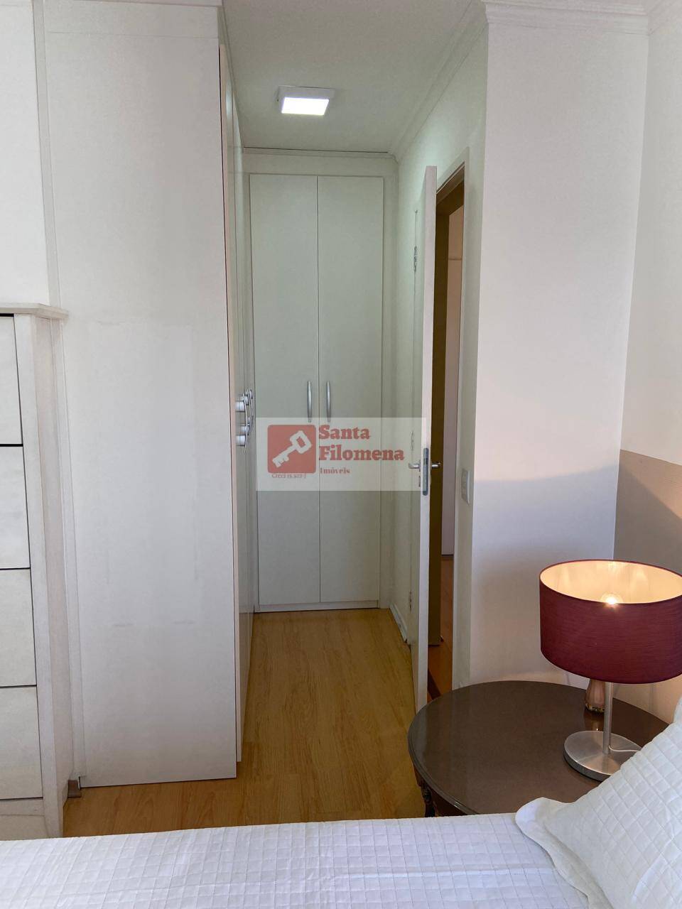 Apartamento à venda com 1 quarto, 42m² - Foto 19