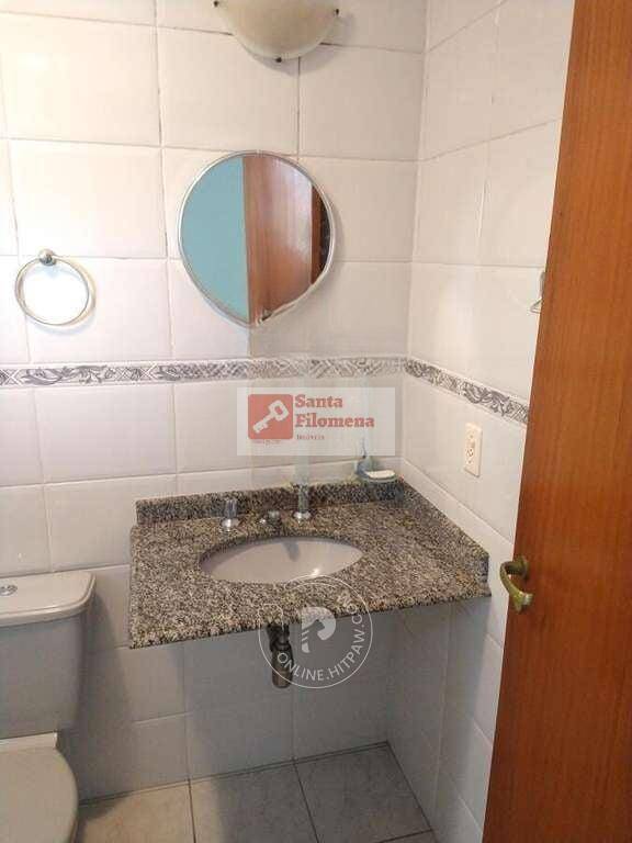 Apartamento para alugar com 3 quartos, 120m² - Foto 4