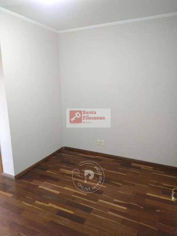 Apartamento para alugar com 3 quartos, 120m² - Foto 5