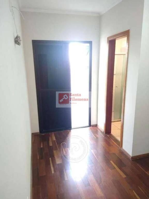 Apartamento para alugar com 3 quartos, 120m² - Foto 6