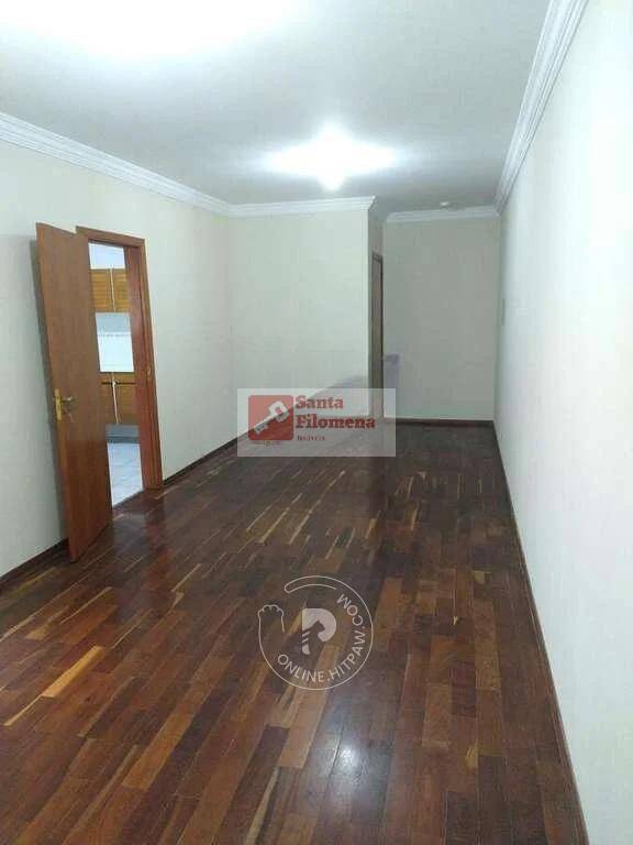 Apartamento para alugar com 3 quartos, 120m² - Foto 2