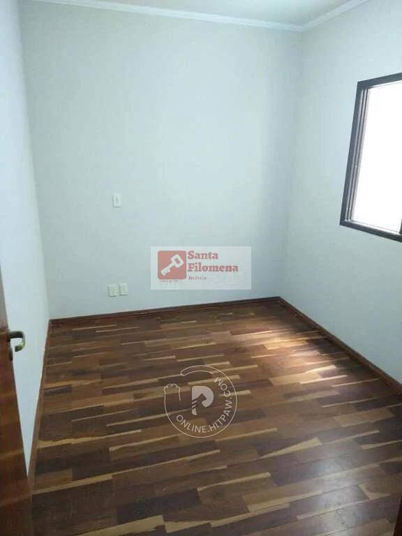 Apartamento para alugar com 3 quartos, 120m² - Foto 13