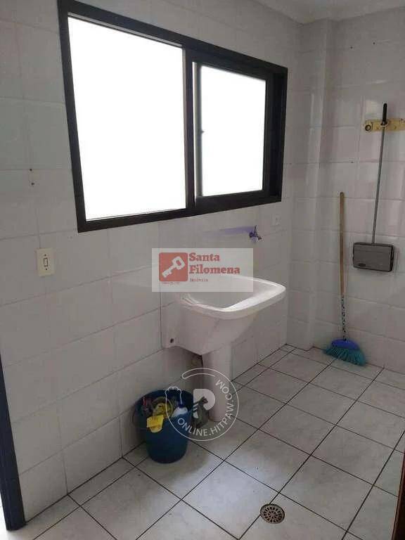 Apartamento para alugar com 3 quartos, 120m² - Foto 14