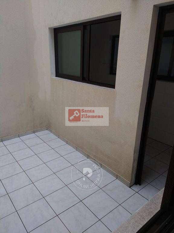 Apartamento para alugar com 3 quartos, 120m² - Foto 18