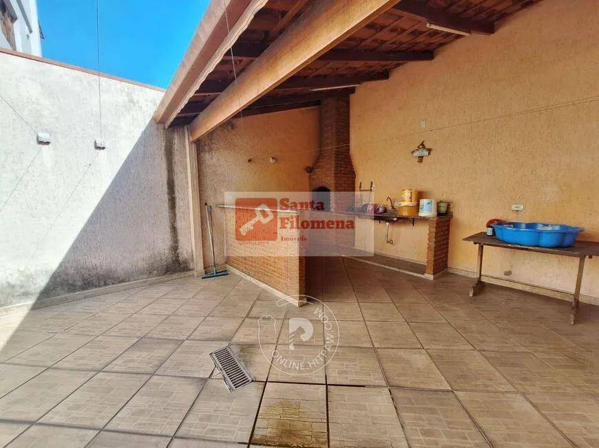 Sobrado para alugar com 3 quartos, 205m² - Foto 13