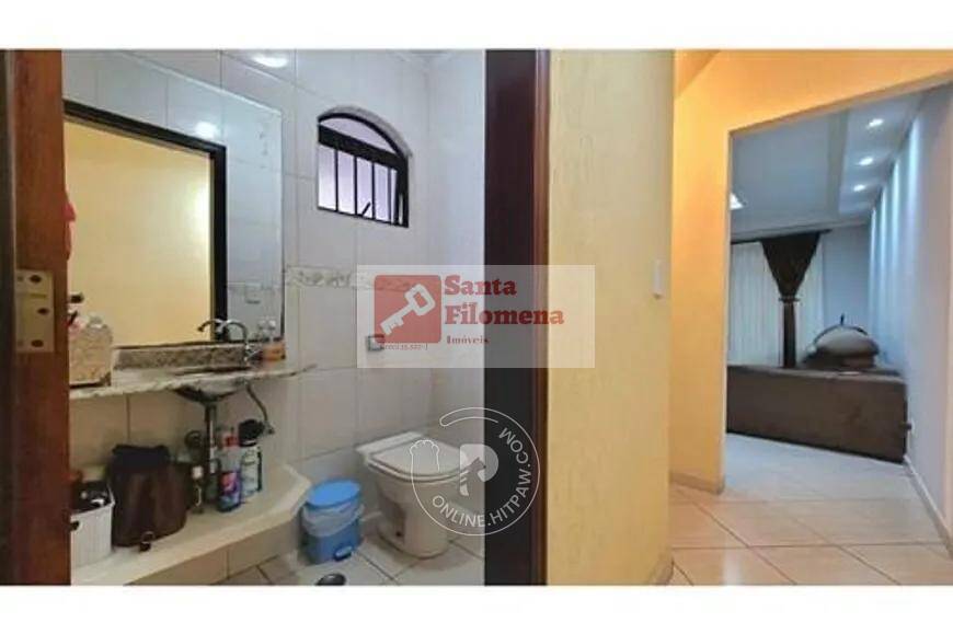 Sobrado à venda com 2 quartos, 196m² - Foto 13