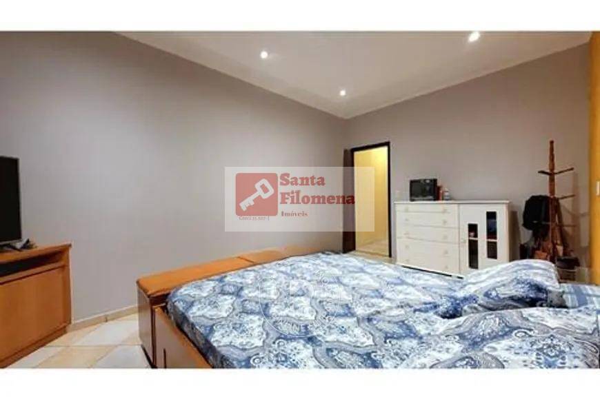 Sobrado à venda com 2 quartos, 196m² - Foto 30