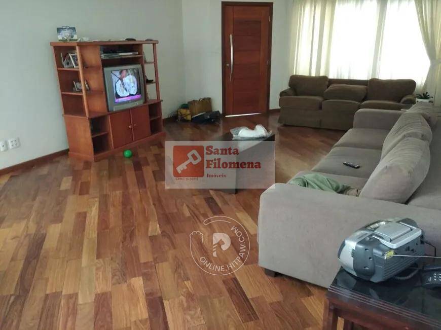 Sobrado à venda com 3 quartos, 234m² - Foto 2