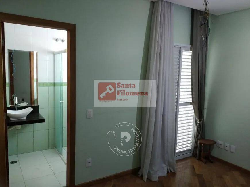 Sobrado à venda com 3 quartos, 234m² - Foto 9