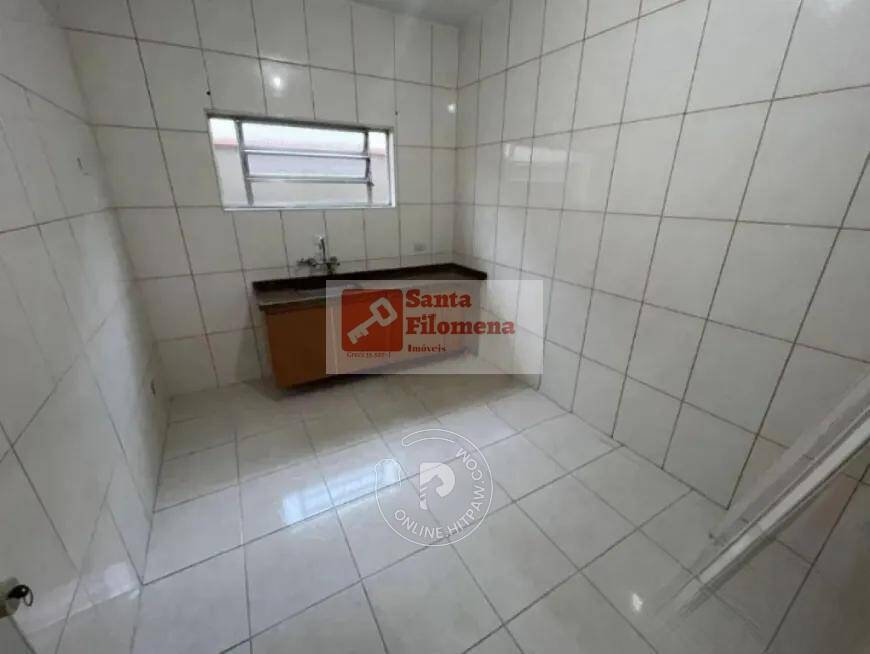 Casa para alugar com 3 quartos, 140m² - Foto 3