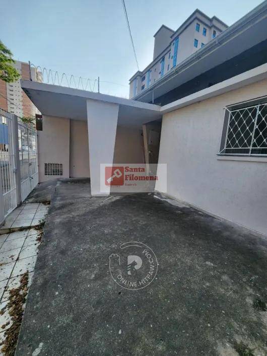 Prédio Inteiro para alugar, 200m² - Foto 2