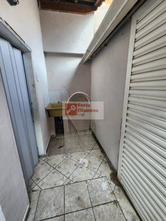 Prédio Inteiro para alugar, 200m² - Foto 19