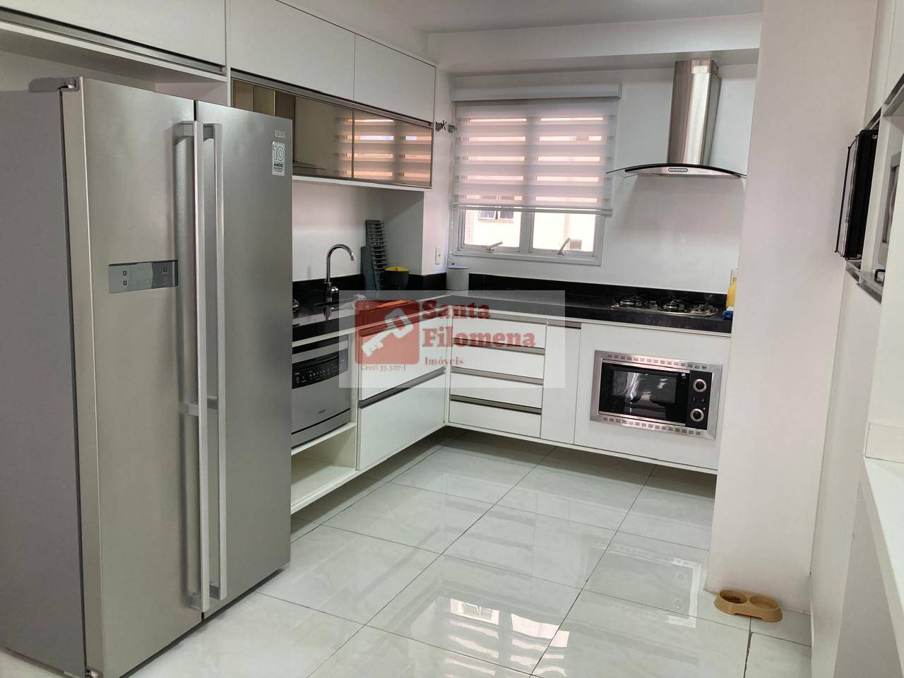 Apartamento à venda com 3 quartos, 128m² - Foto 3