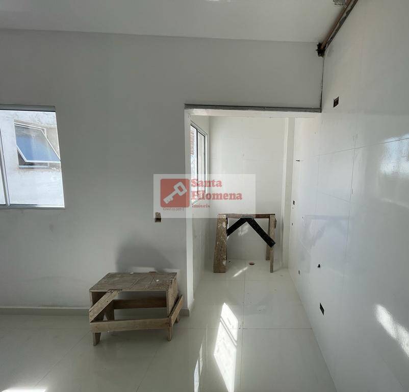 Apartamento à venda com 2 quartos, 40m² - Foto 3