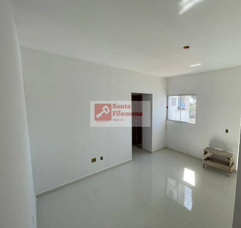 Apartamento à venda com 2 quartos, 40m² - Foto 13