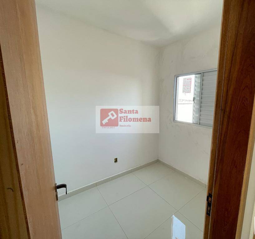 Apartamento à venda com 2 quartos, 40m² - Foto 4