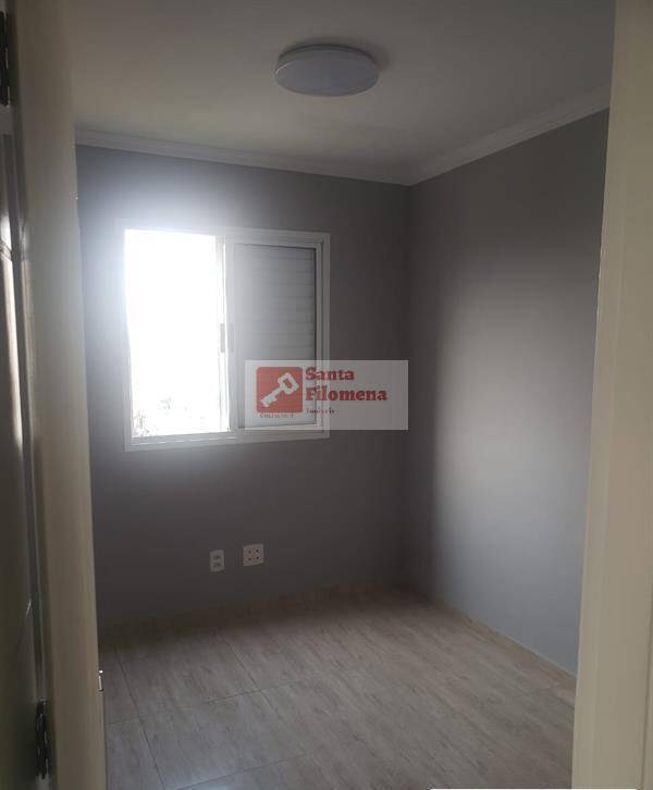 Apartamento para alugar com 2 quartos, 50m² - Foto 11